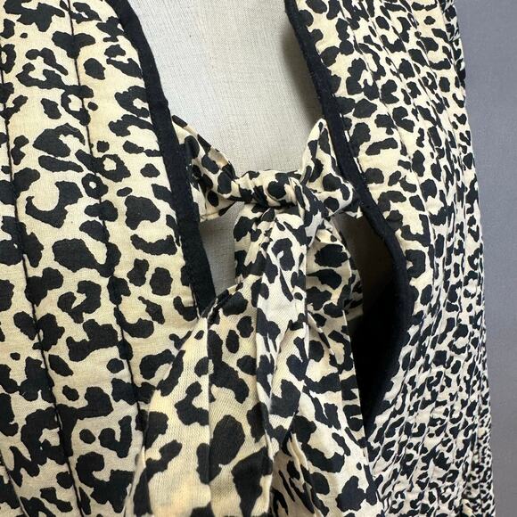 ASOS DESIGN cotton quilted leopard print bowtie tie front jacket Size Large Boxy - Picture 7 of 16